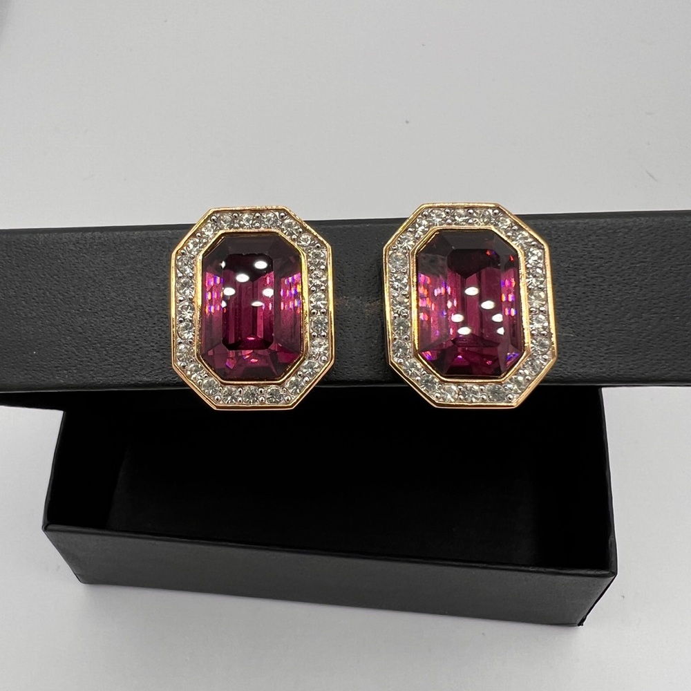 GIVENCHY Vintage Signed Clip Earrings